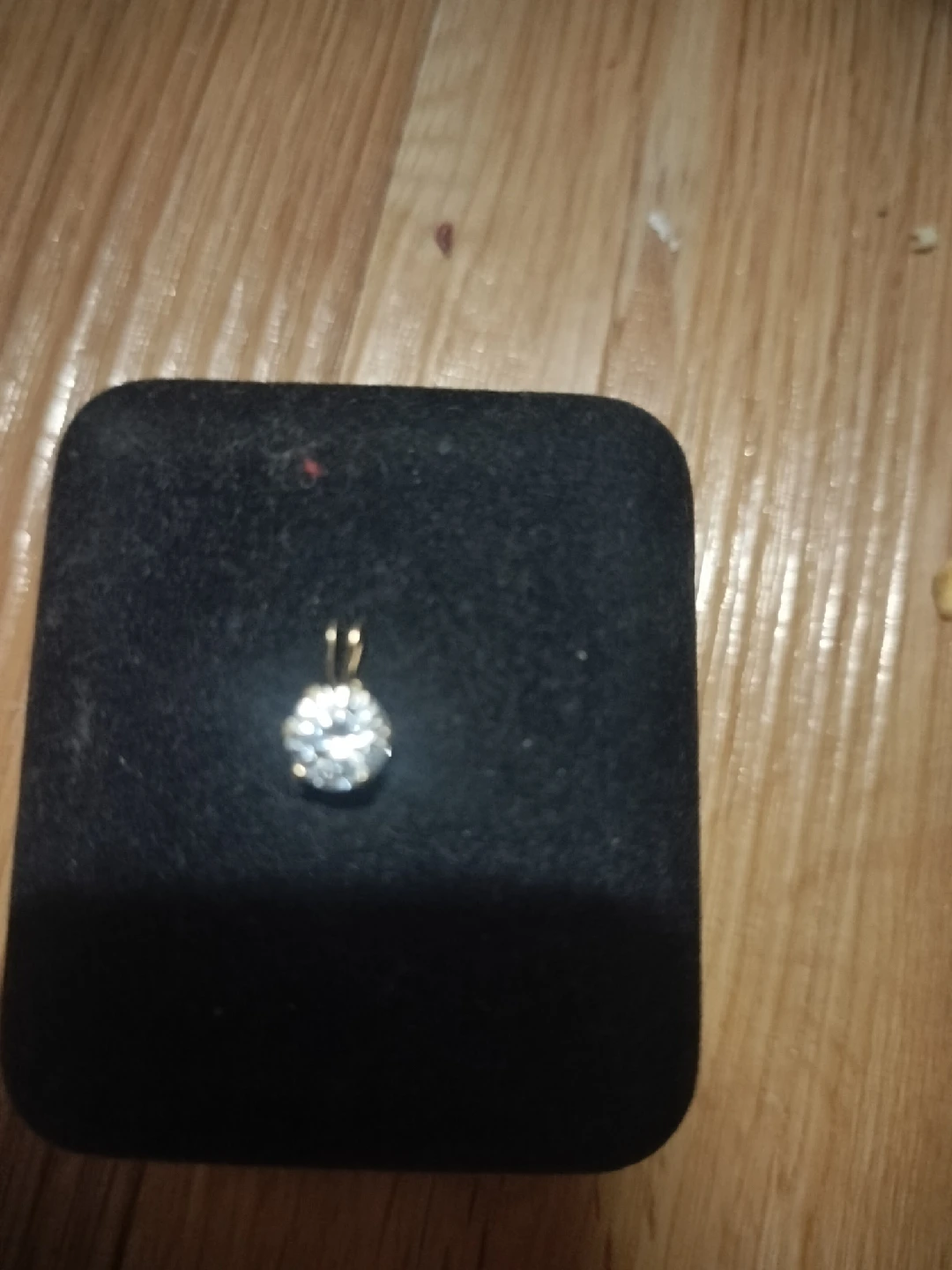 Gold Diamond Pendant - photo 3