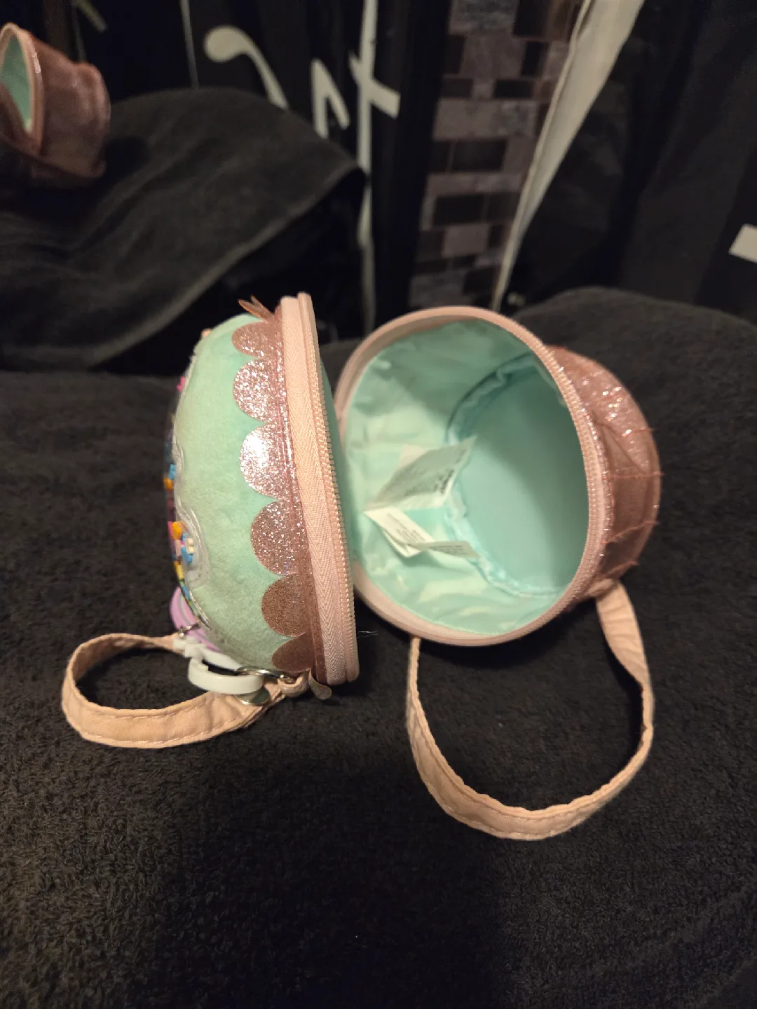 Cupcake Purse image indicator(3)