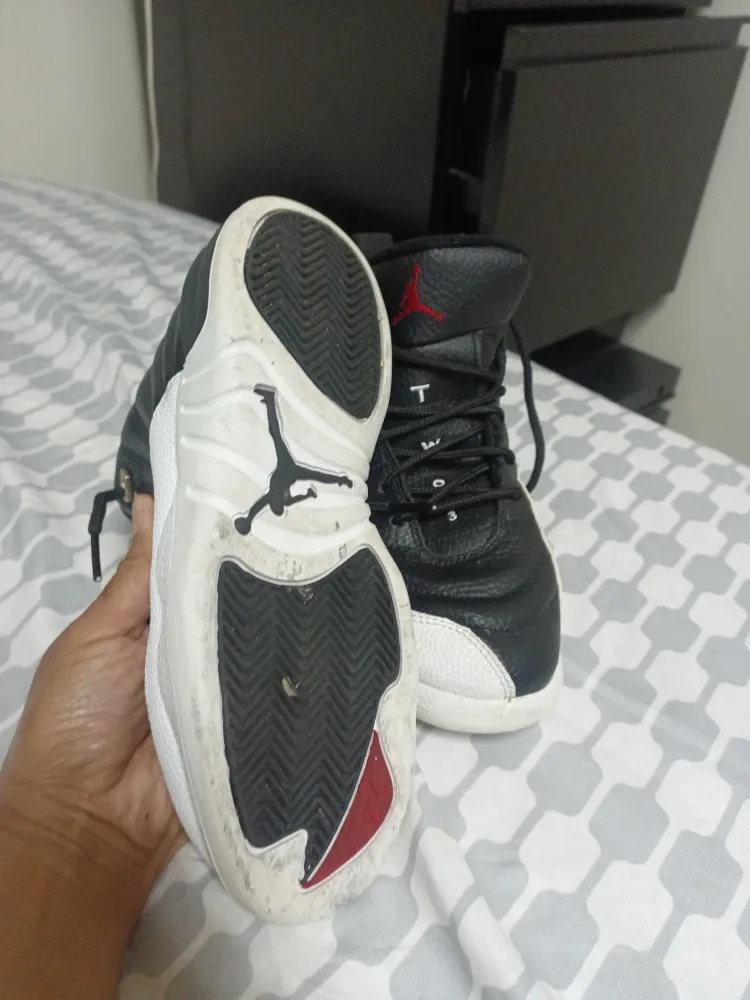 Jordan 12 Retro Black/White talla 3 image indicator(2)