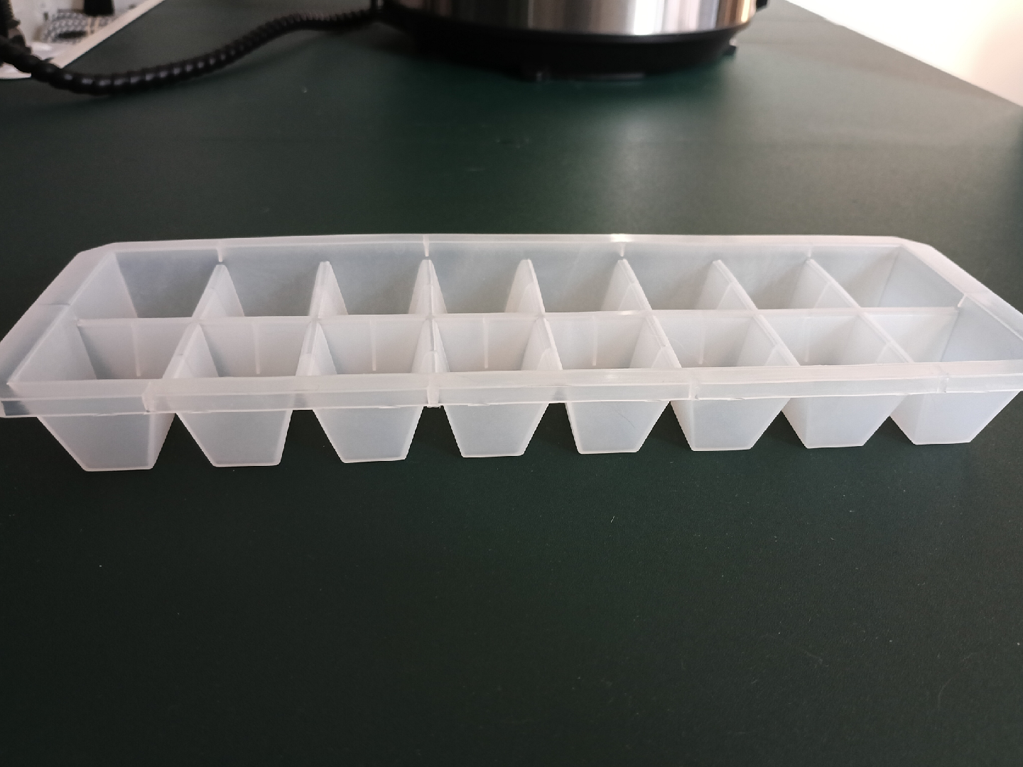 ice tray - photo 2