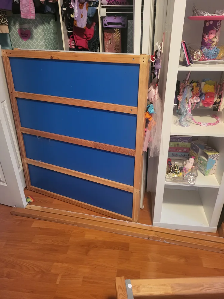 IKEA Kura Bed Frame with Canopy & Curtains image indicator(5)