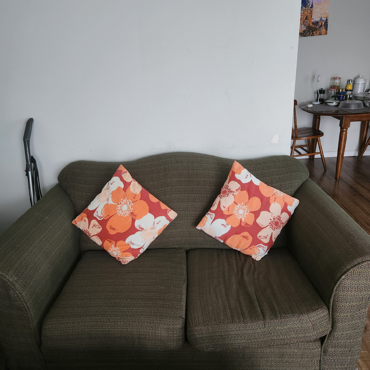 6 Seat  Coach Sofa and Armchair Set - Olive Green - photo 2