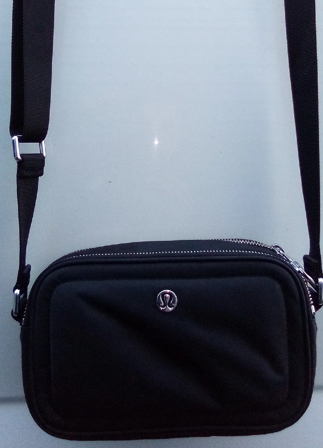 Lululemon Crossbody Bag 2L - Black thumbnail