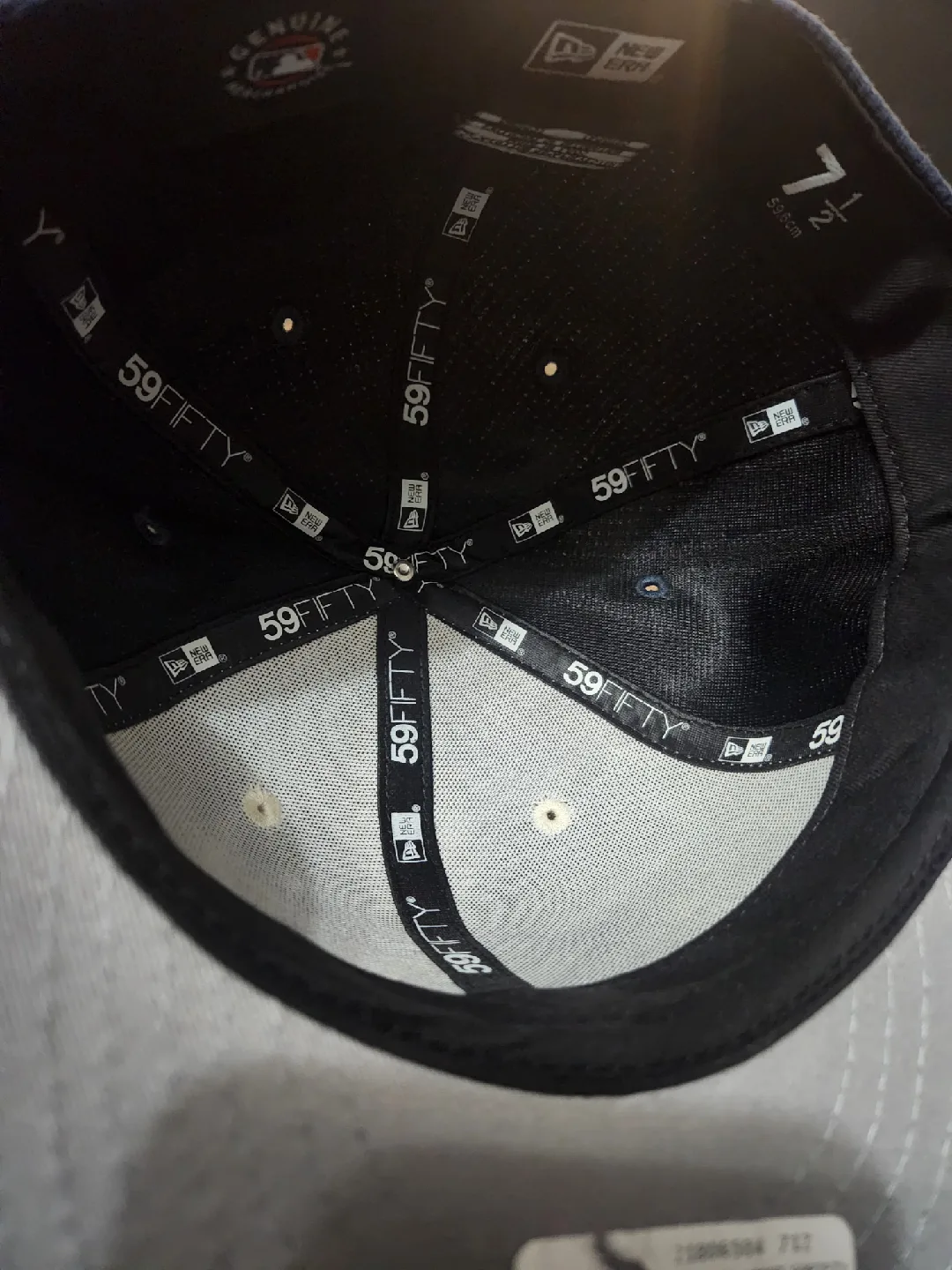 New Era 59FIFTY Toronto Blue Jays Hat Size 7 1/2 image indicator(2)