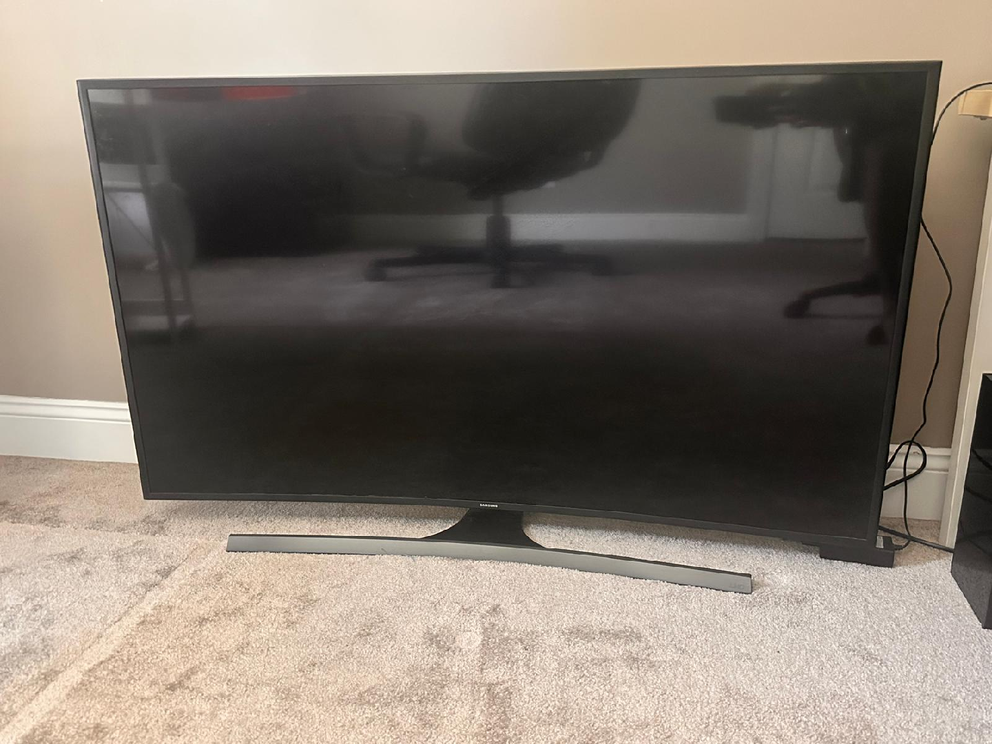 Samsung Curved TV - photo 3