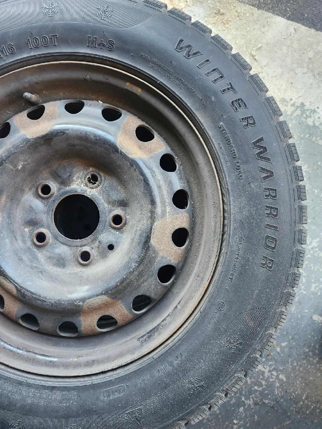 Winter Warrior 215/70R16 Tires image indicator(3)