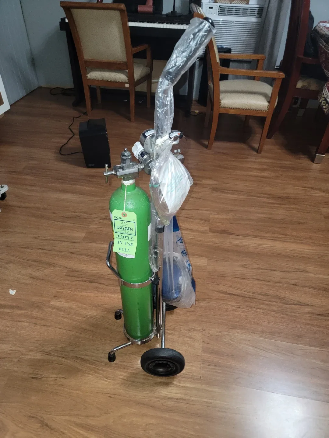 Portable Oxygen Tank image indicator(2)