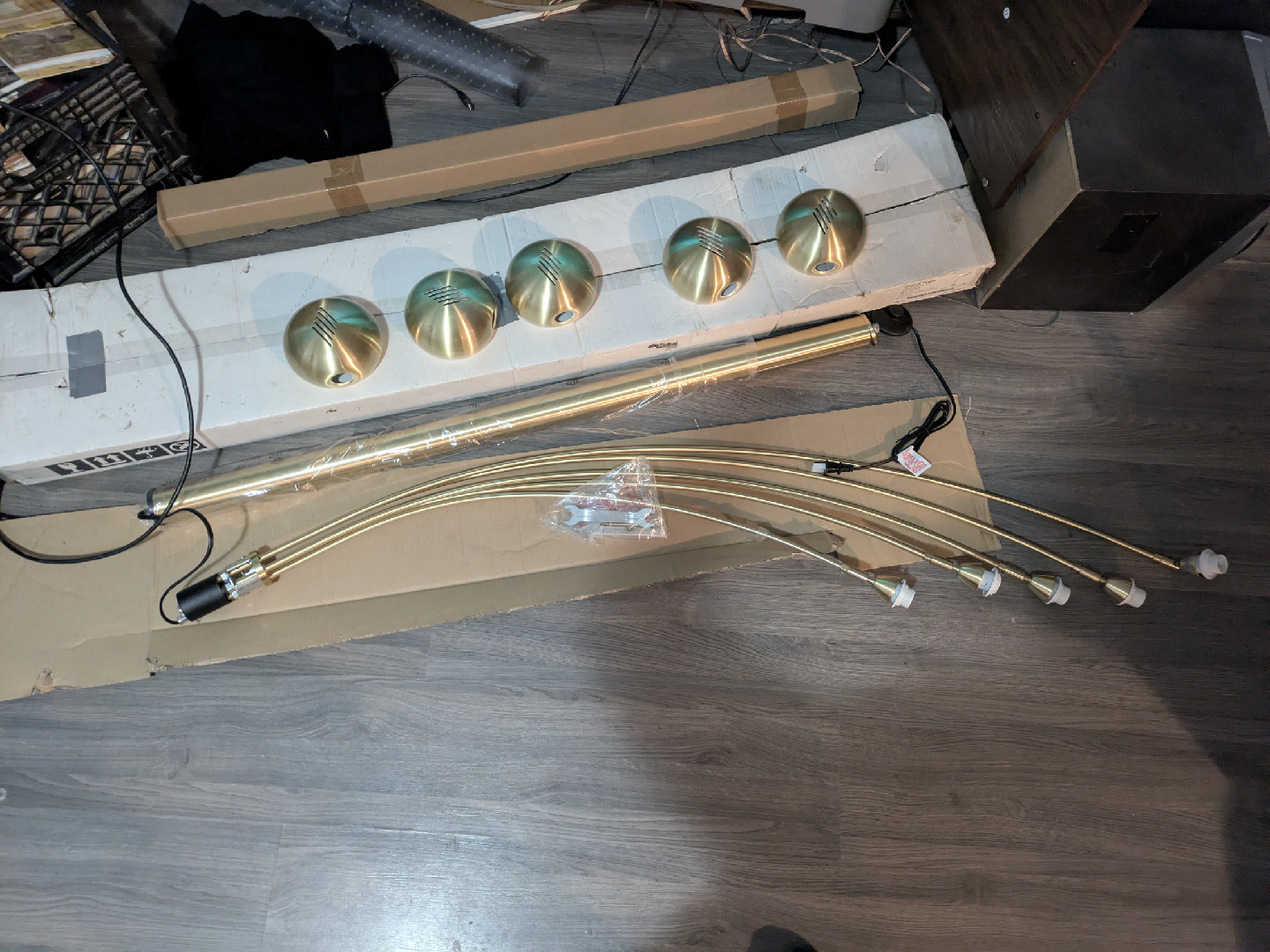 🥕free floor lamp, no base 😠