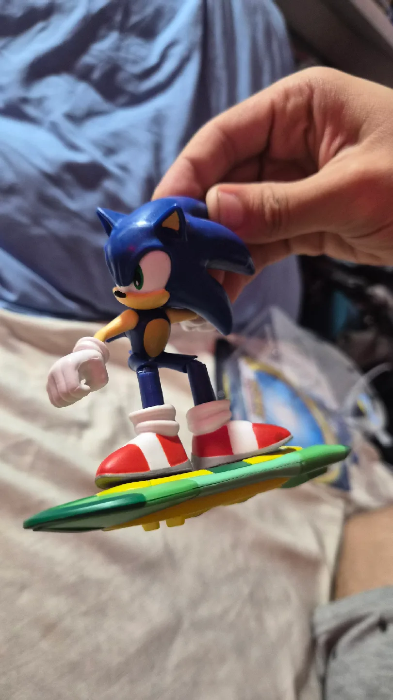 RARE Sonic The Hedgehog Jet The Hawk figure image indicator(7)