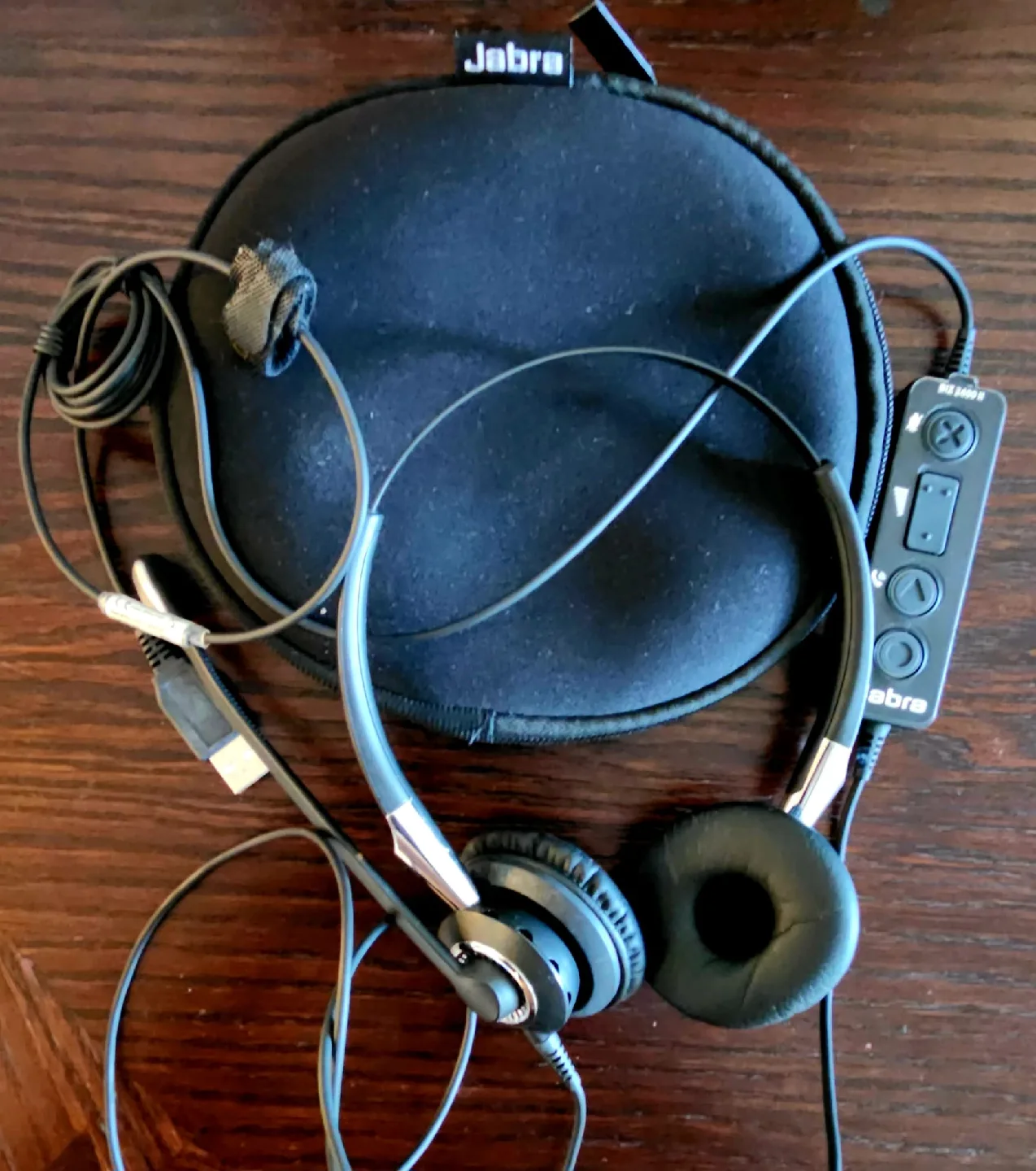 Jabra BIZ 2400 II On-Ear Noise Cancelling Headset with Mic thumbnail