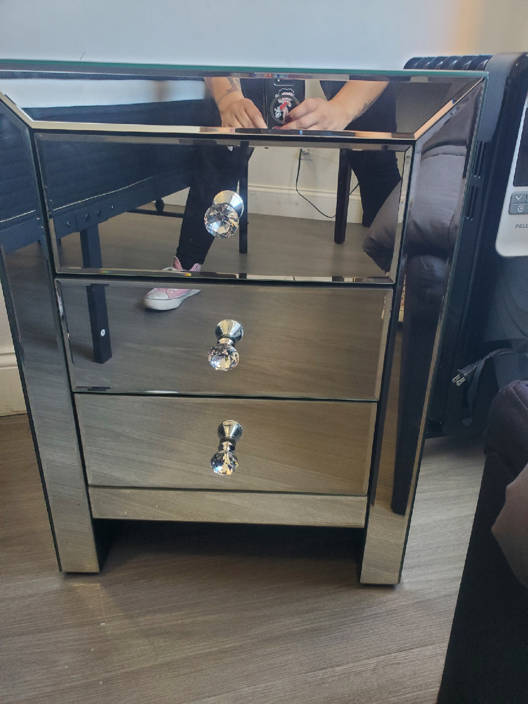 Mirrored 3-Drawer Nightstand - photo 2