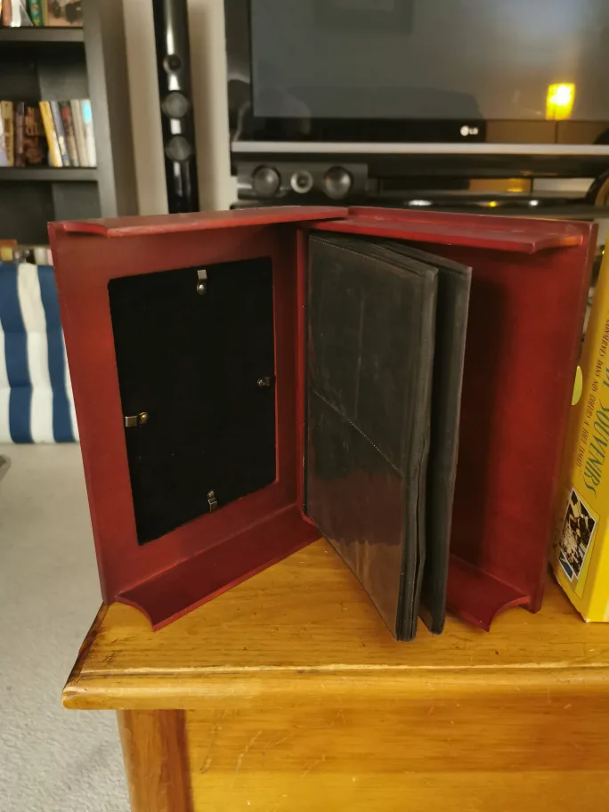 Book Full of Memories - Photo Album 📸🖼 image indicator(3)