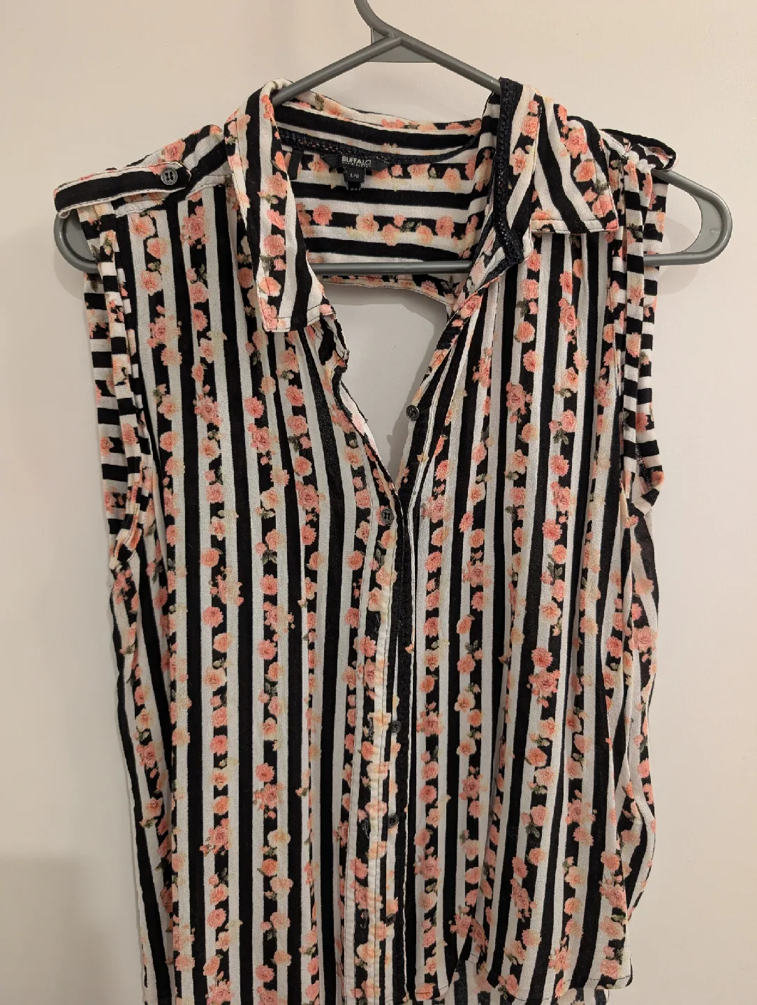 Buffalo Striped Floral Sleeveless Blouse - Size L