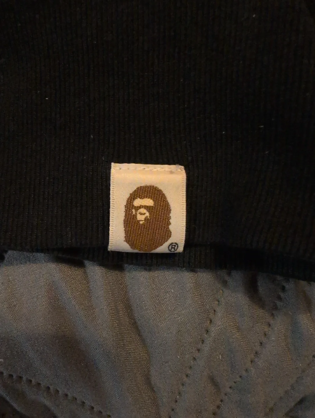 Bathing Ape (BAPE) Shark Hoodie - Size L image indicator(3)