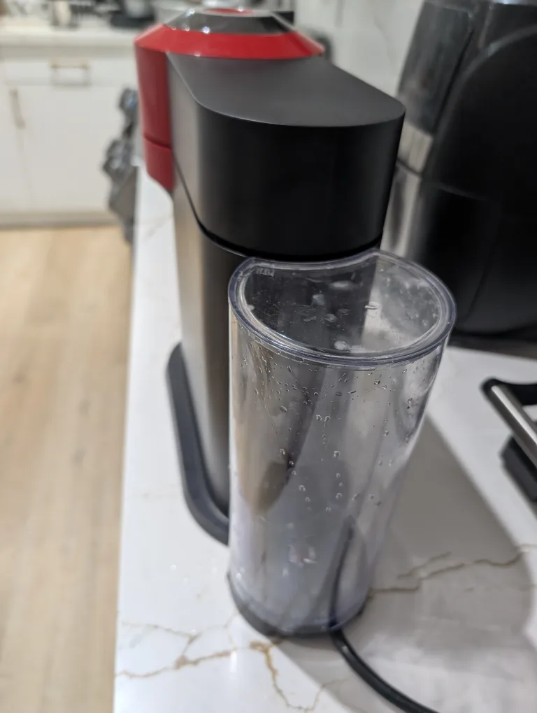 Nespresso Vertuo Coffee Machine - Red image indicator(5)