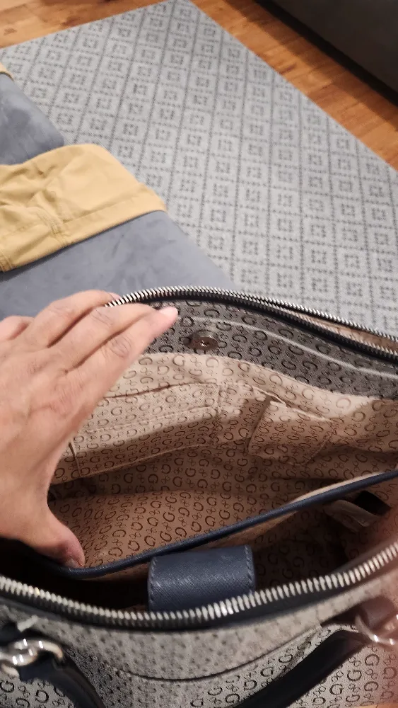 Guess Tote Bag with Logo Print Large image indicator(6)