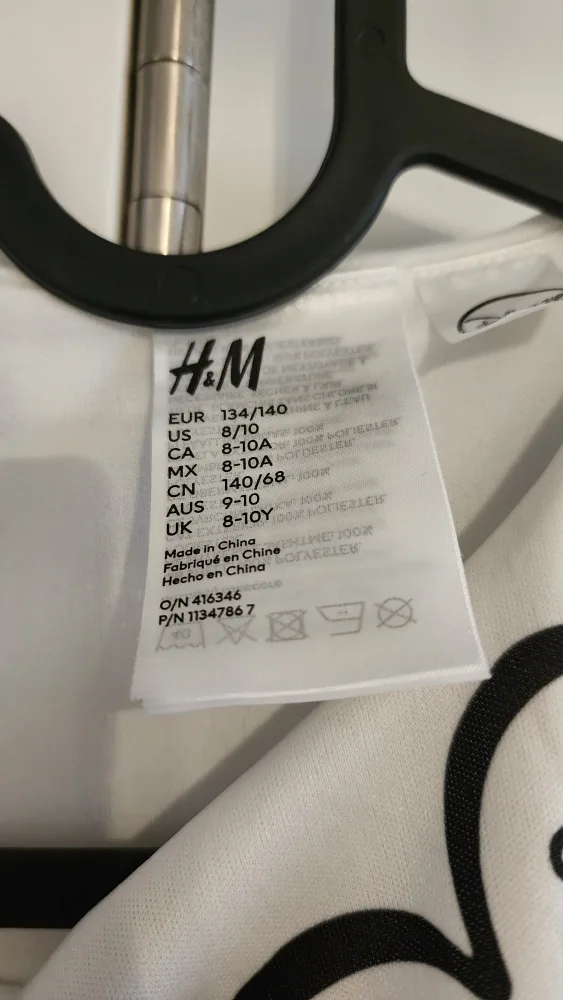 H&M Girls' Mirabel Encanto Dress Costume - Size 8-10 image indicator(4)