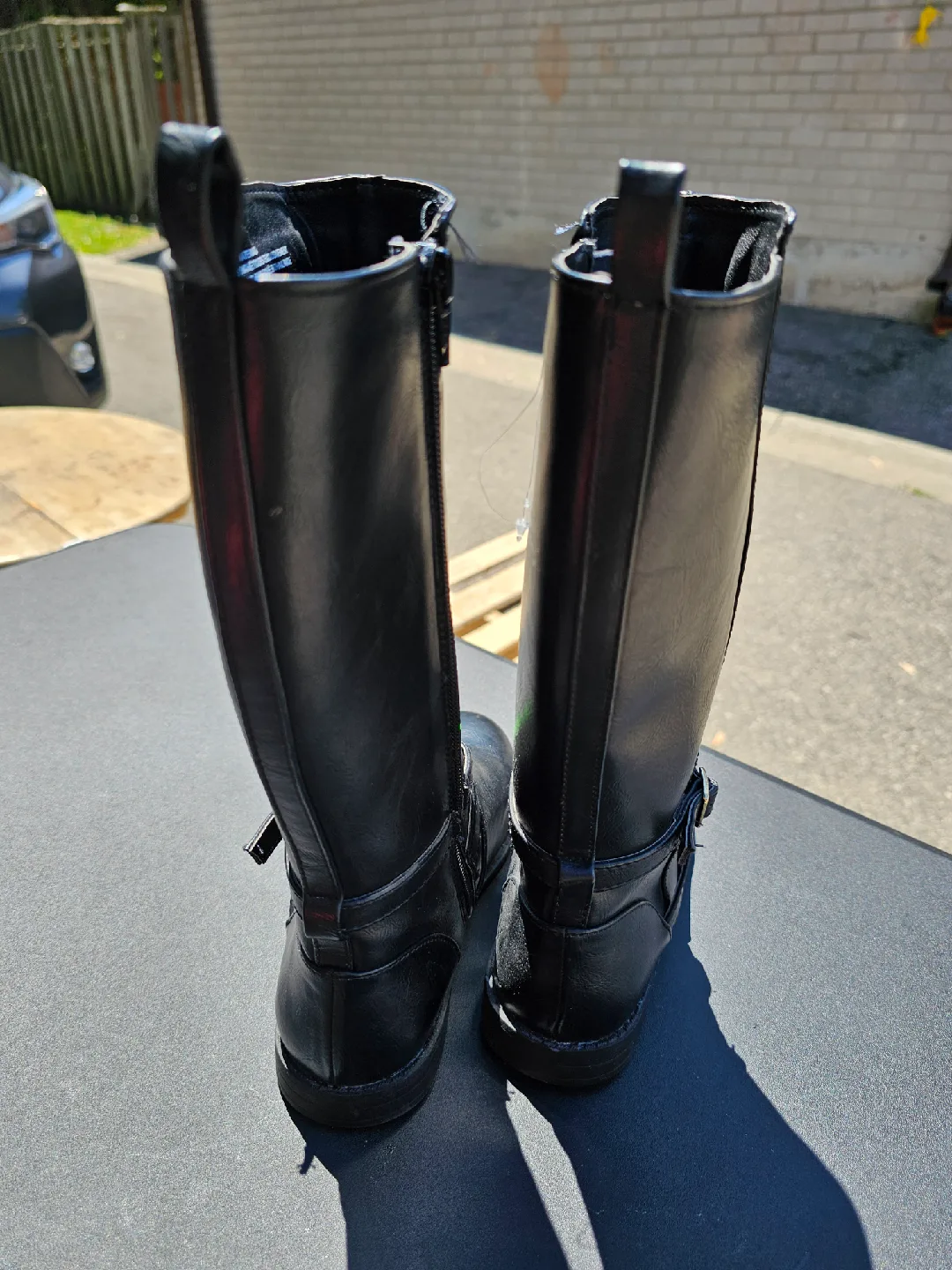 Girls Black Boots - Size 2 image indicator(4)