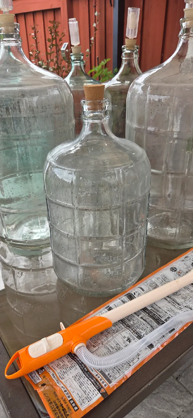 Glass Carboys & Siphon Pump image indicator(7)