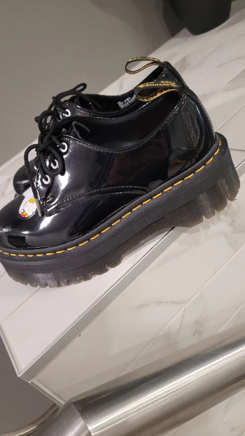 Dr. Martens x Hello Kitty Platform Shoes 6 image indicator(4)