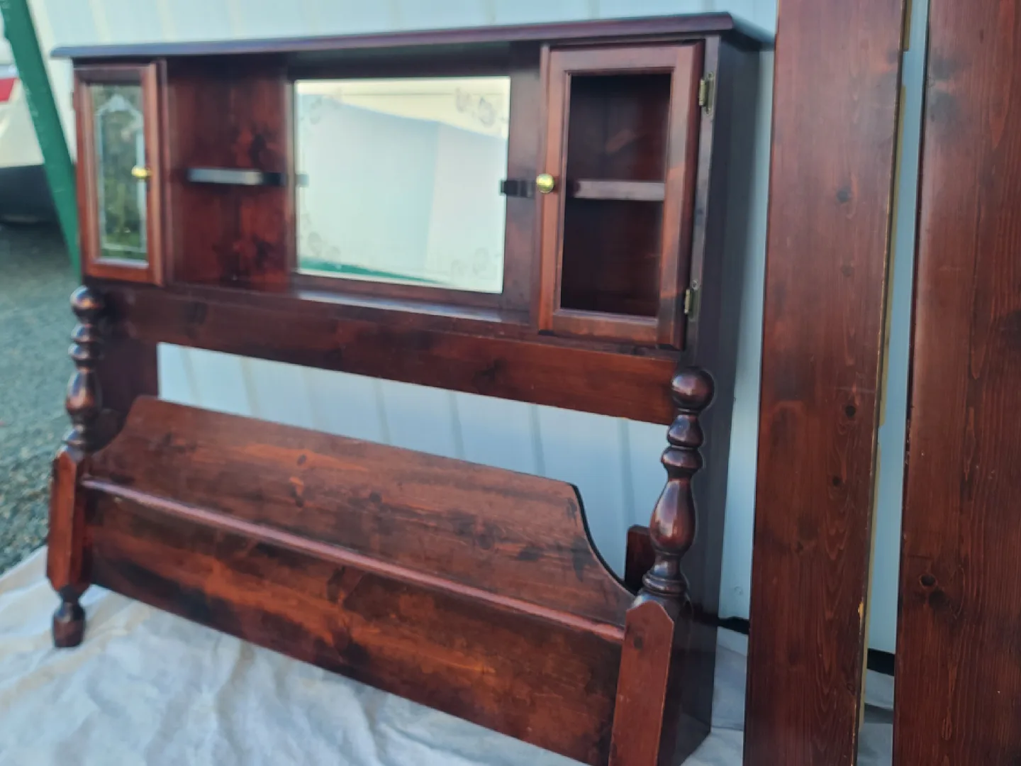 Dark Wood Queen Size Bed Frame with Headboard image indicator(5)