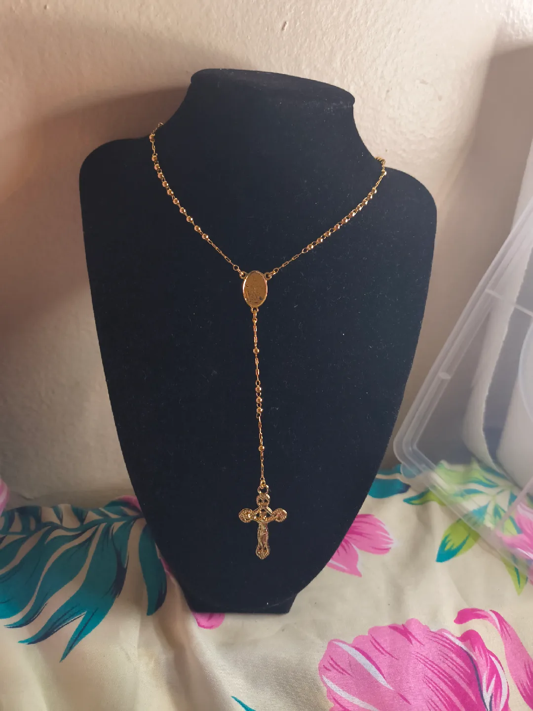 Gold Rosary Necklace image indicator(2)