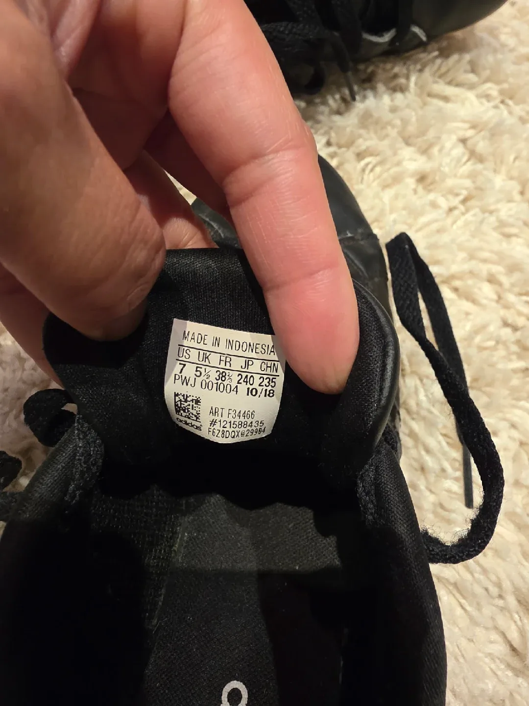 Adidas Grand Court Black Leather Sneakers - US 7 image indicator(3)