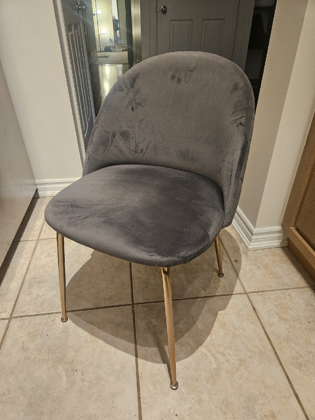 Set of 4 Grey Velvet Dining Chairs - photo 3