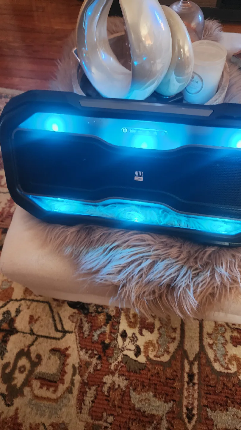 Altec Lansing ROCKBOX XL Wireless Bluetooth image indicator(4)