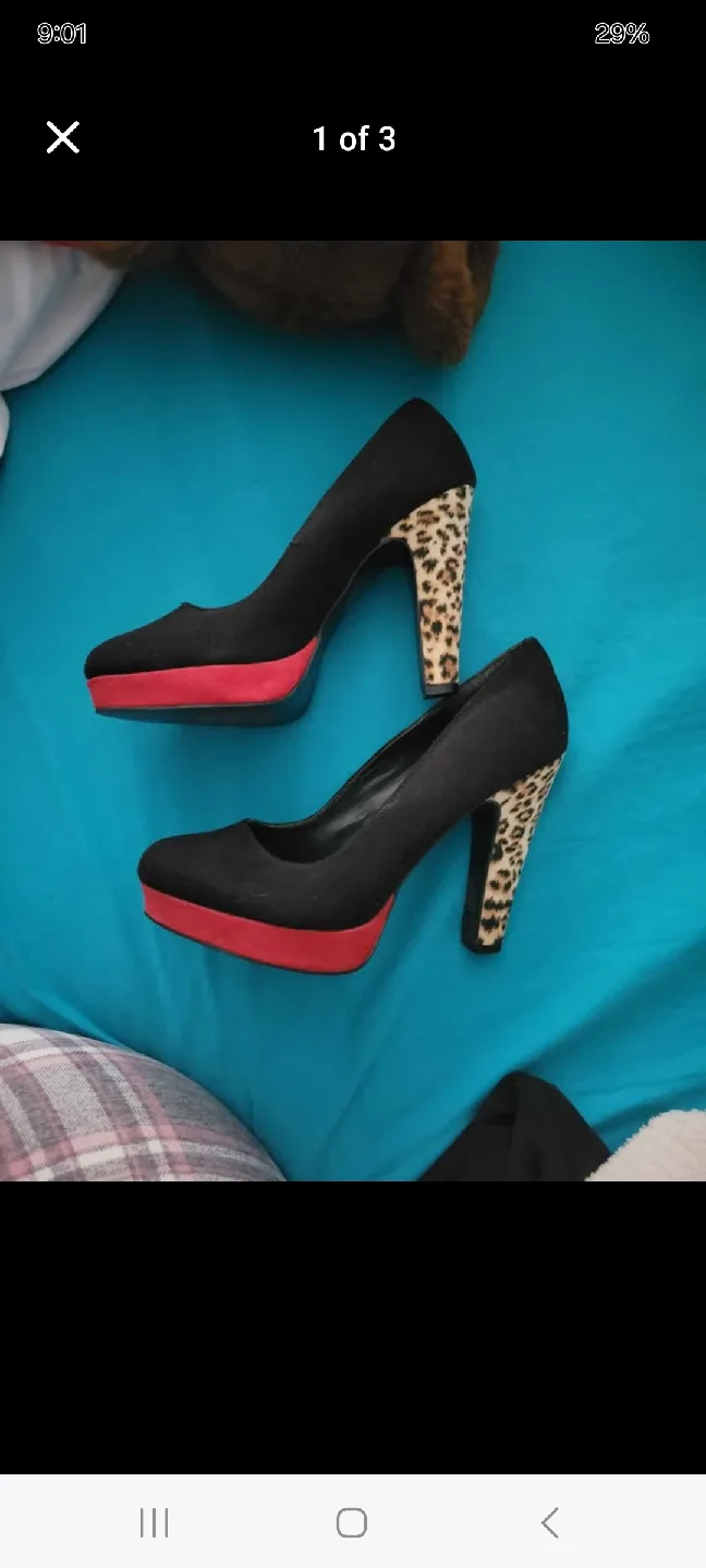 Black and red with cheetah Heels - Size 8.5 thumbnail