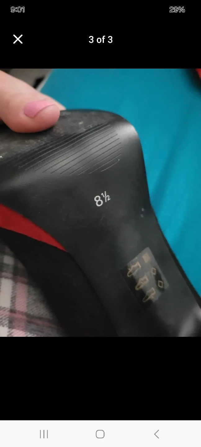 Black and red with cheetah Heels - Size 8.5 image indicator(2)