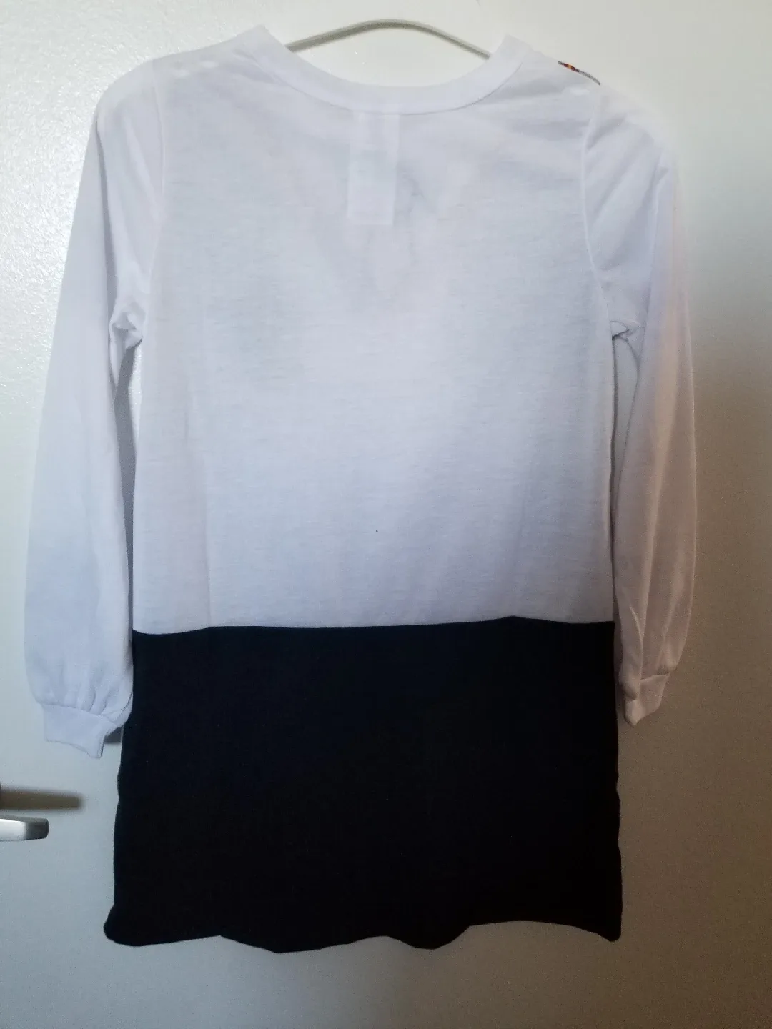 Harry Potter Gryffindor Tunic - Size M (7/8) image indicator(2)