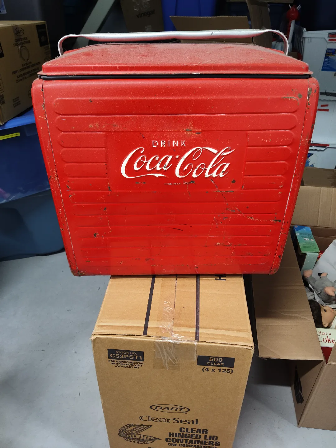 Coca-Cola Popcorn Machine & Collectible Tins image indicator(3)