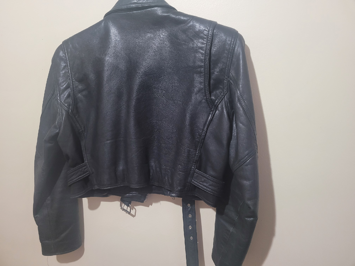 Leather Jacket - Size M Women's - photo 2