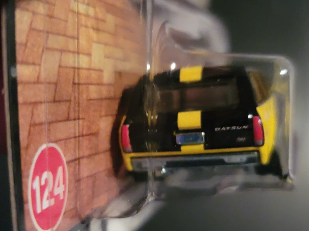 Hot Wheels Premium Datsun 510 Wagon image indicator(4)