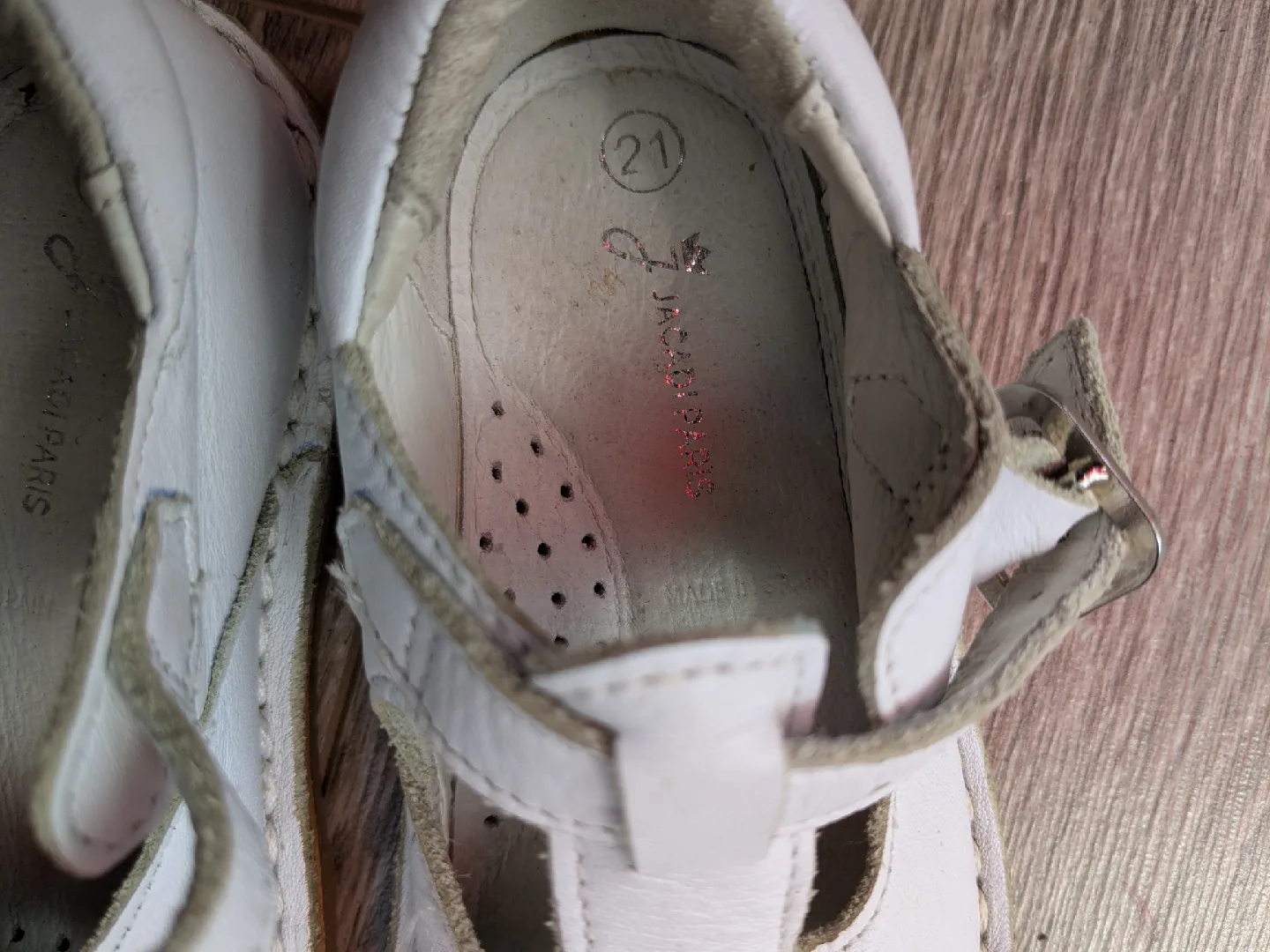 Toddler Shoes $４ each or $1２ for pairs of shoes image indicator(3)