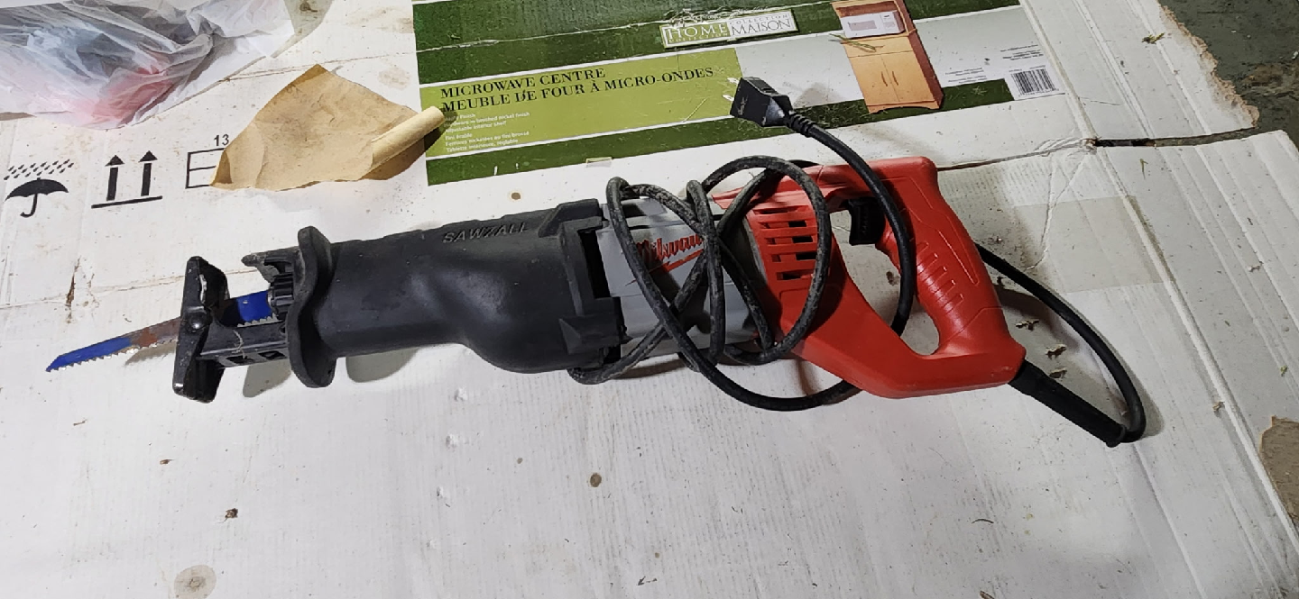 Milwaukee Sawzall Reciprocating Saw