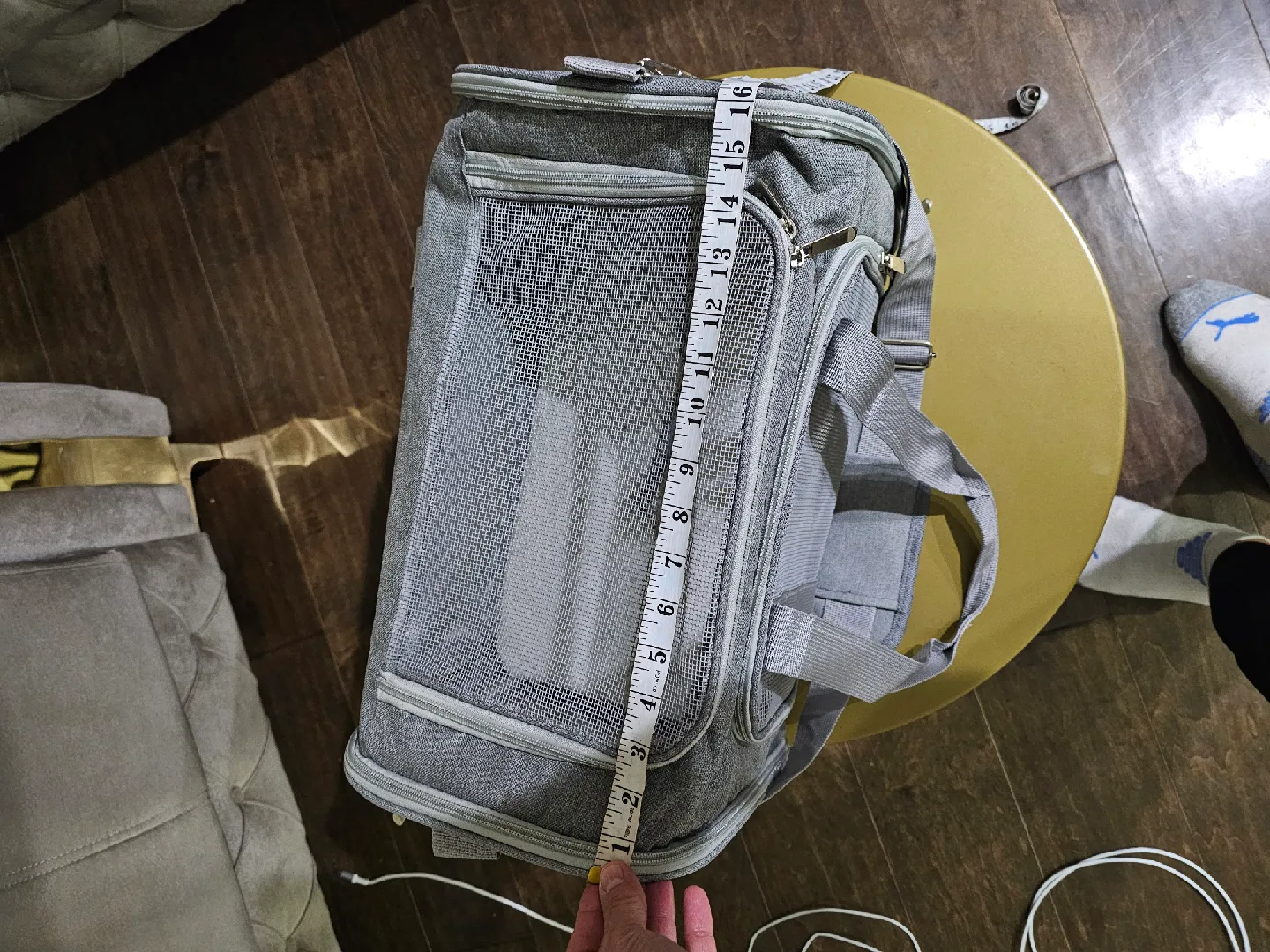 Grey Pet Carrier (New never used) image indicator(5)