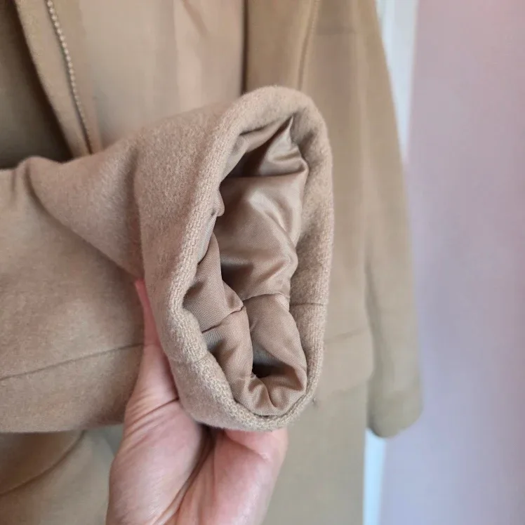 Wool Hooded Coat image indicator(6)