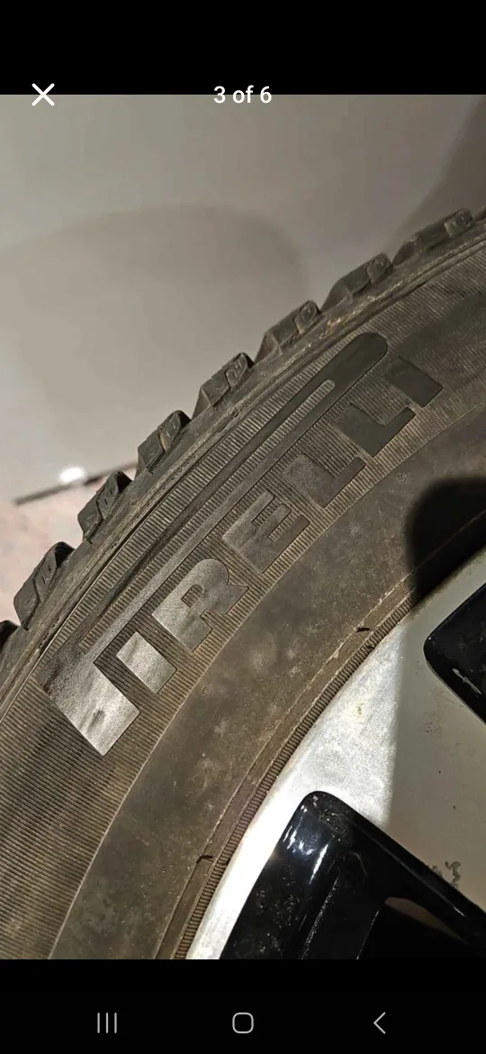 Nissan ALLOY Rims with Winter Tires 205/55R17 image indicator(3)