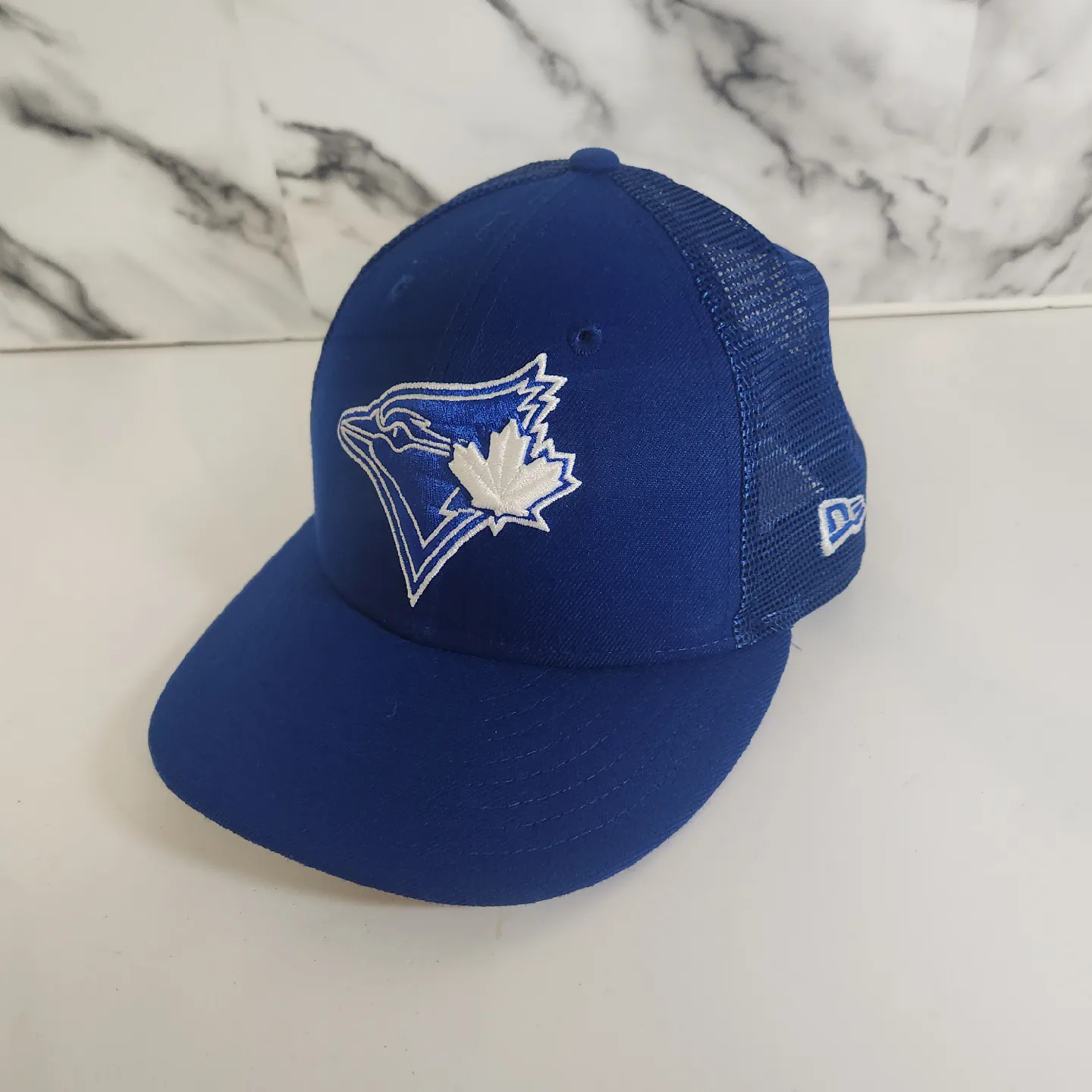 Blue Jays hats image indicator(2)
