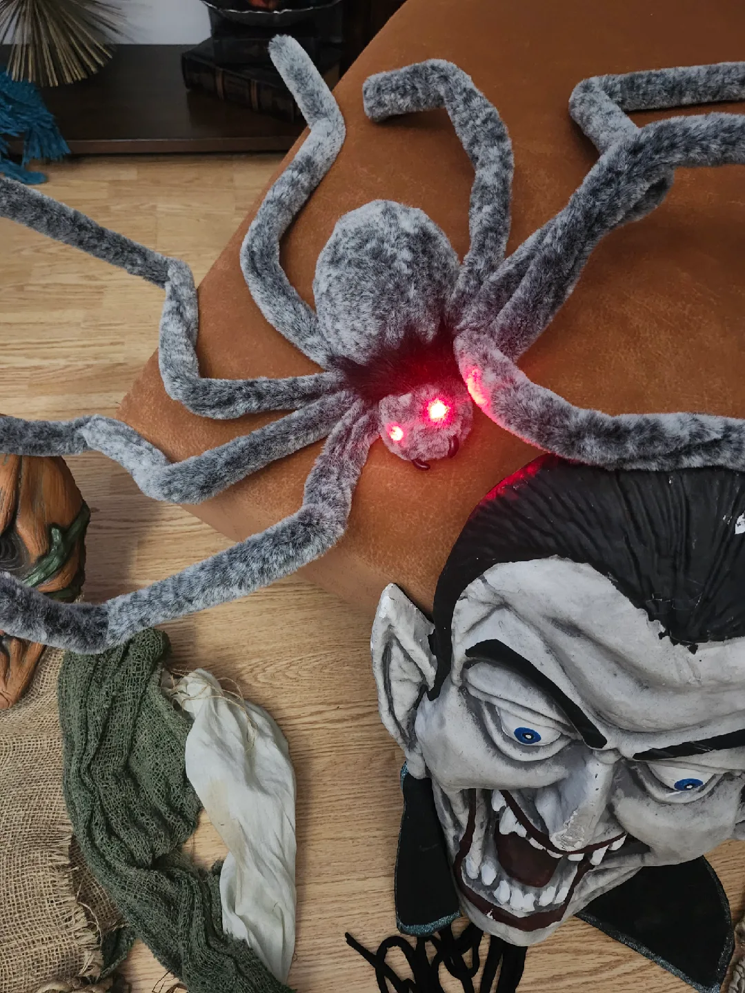 Large Halloween Decorations image indicator(4)