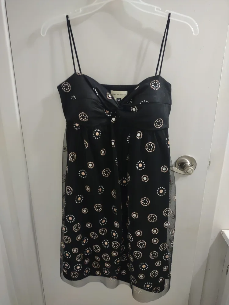 Laura Petites Black Dress - Size 8P thumbnail