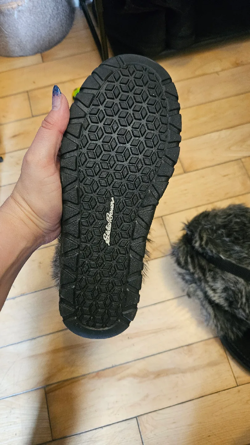 Eddie Bauer Faux Fur Winter Boots - Size 7.5 image indicator(4)