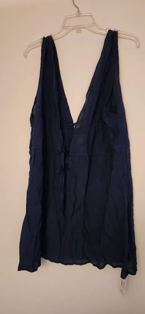 Aqua Blue Sleeveless Top - Size xl thumbnail