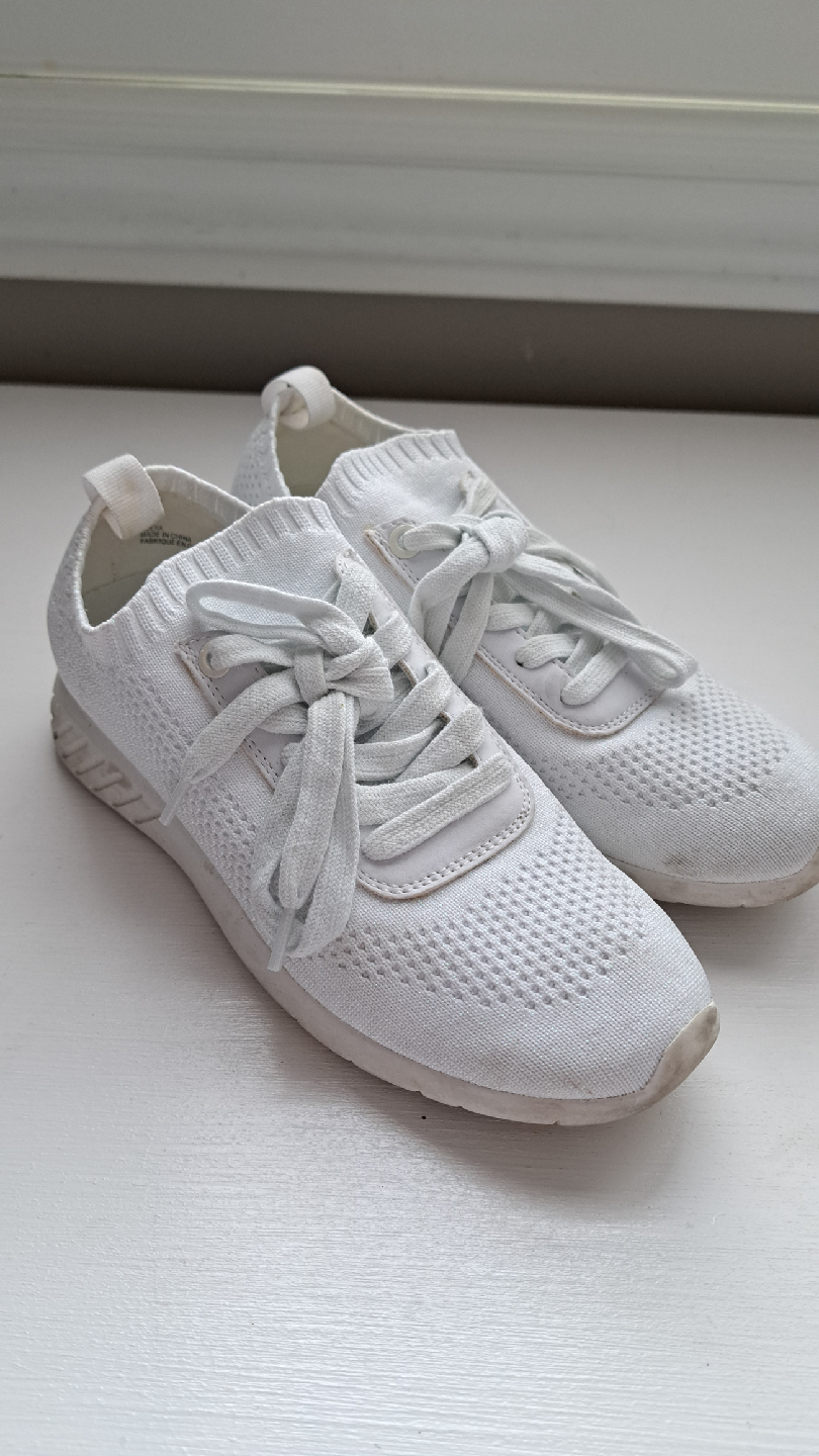 Askya White Knit Sneakers Size 5 - photo 2