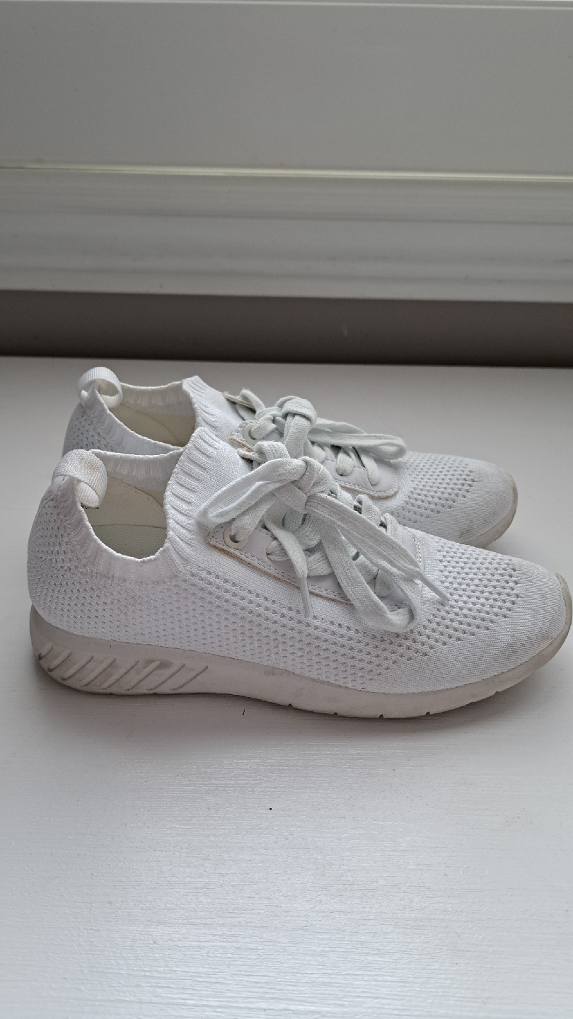 Askya White Knit Sneakers Size 5 - photo 3