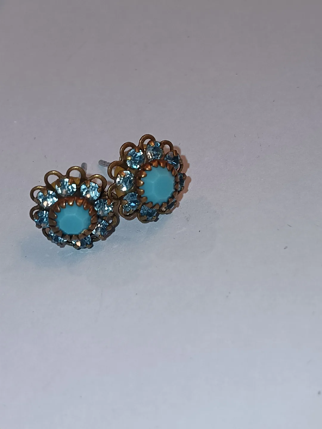 Vintage Turquoise Flower Earrings thumbnail