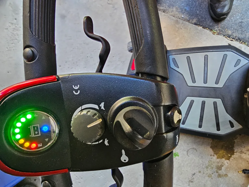 Go Go Portable Travel scooter image indicator(5)