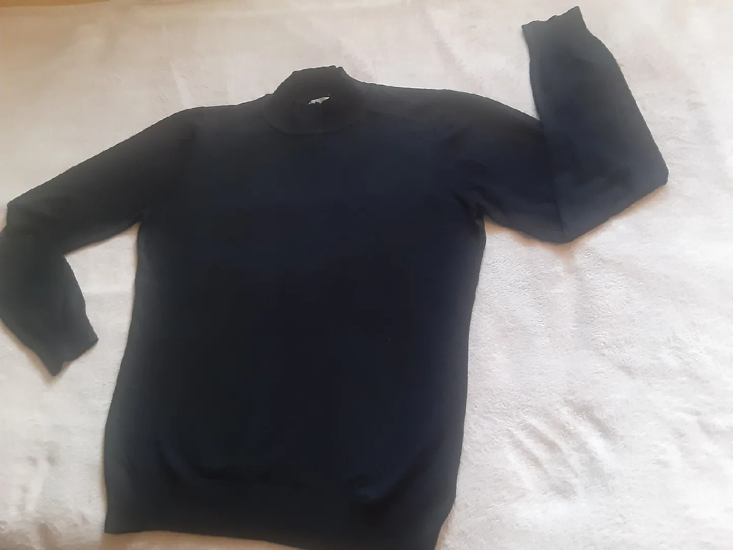 Cielo Women's Black Mock Neck Pullover Knit Sweater image indicator(6)